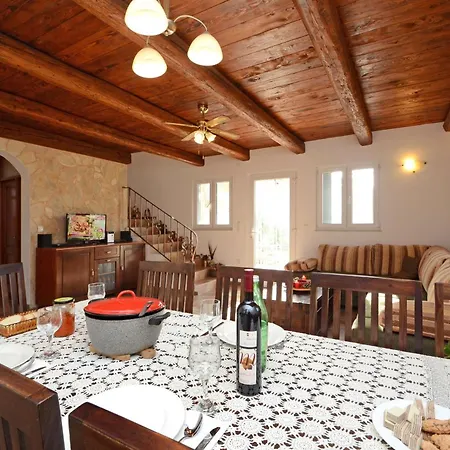 Holiday home Prizba 9178